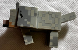 Minecraft Tame Wolf Figure