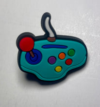 Load image into Gallery viewer, Nintendo Controller N64 Pin badge