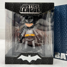 Load image into Gallery viewer, Justice League Unlimited Batman Hybrid Figuration